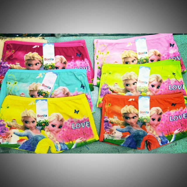 CD CELANA DALAM BOXSER ANAK PEREMPUAN(motip random)READY SIZE M.L.XL HARGA SET 3 POTONG