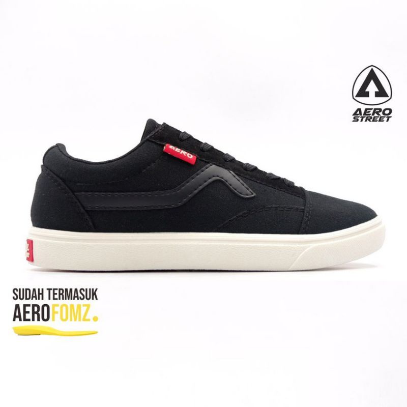 Sepatu Aerostreet massive low hitam