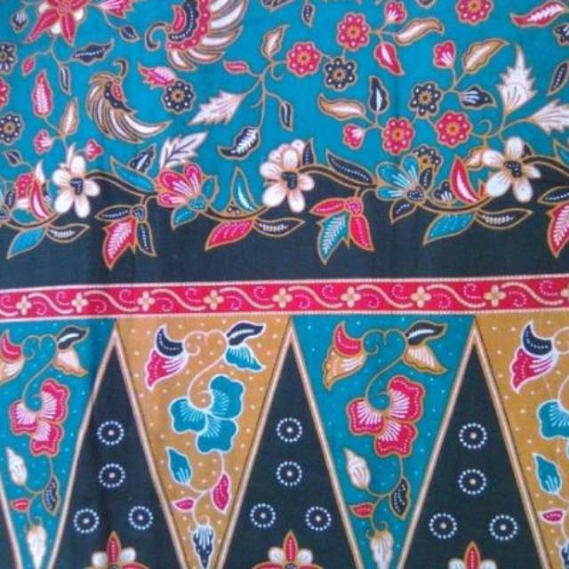 Sarung Batik Halus Khusus Wanita