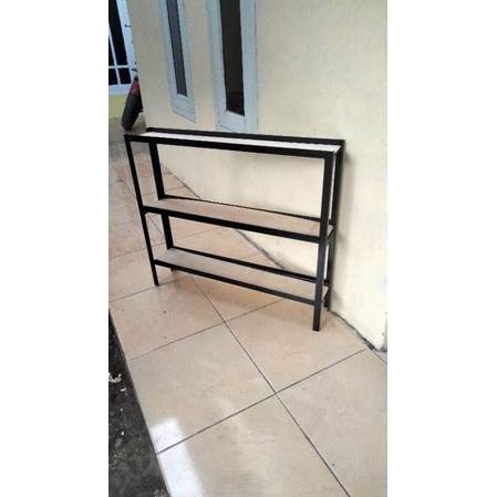 RAK BESI IKAN CUPANG P80xL15xT70