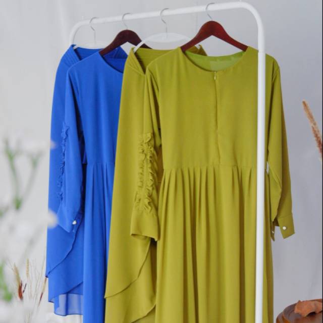 Gamis set syari.. Bahan ceruti