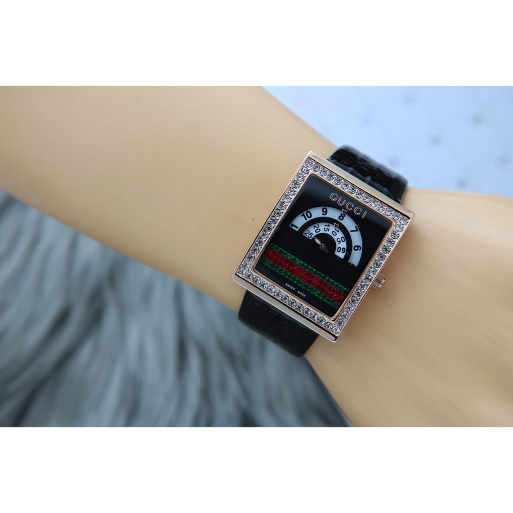 Jam tangan wanita fashion Guccii analog strap kulit - kotak