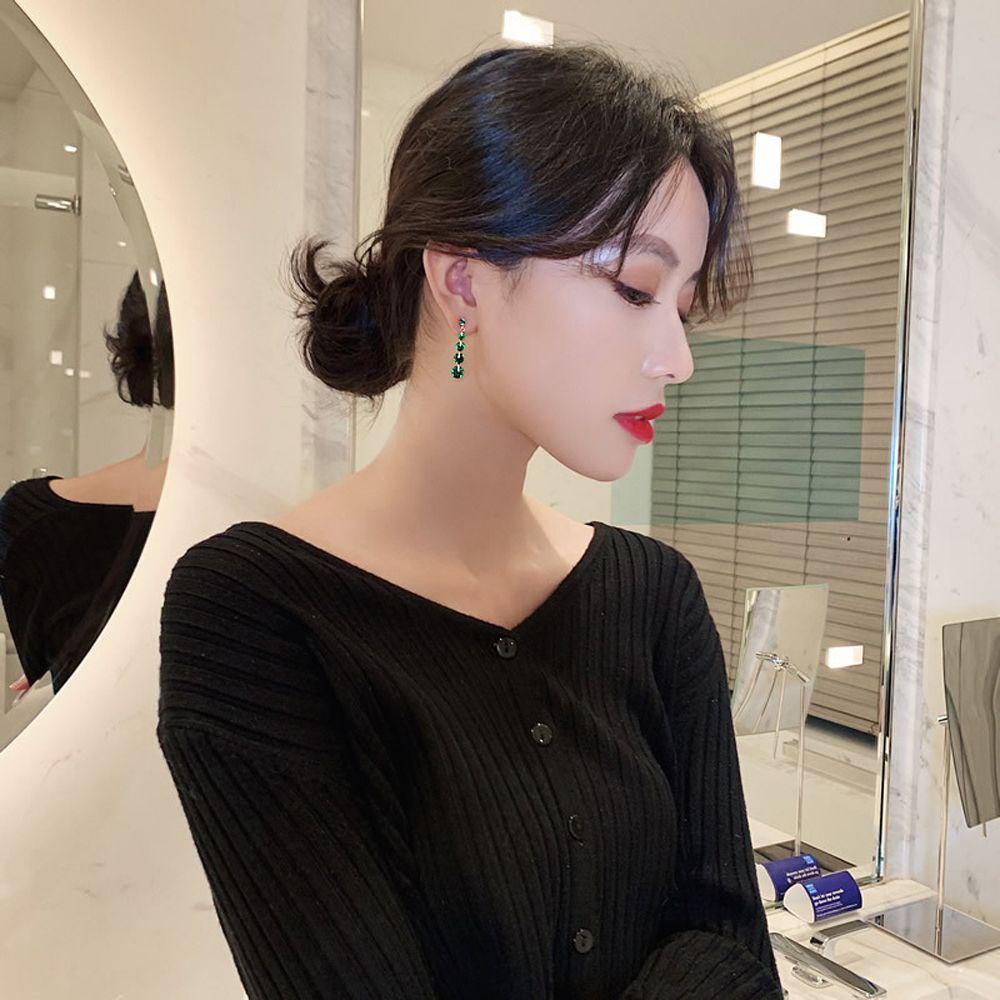 Mxbeauty Anting Wanita Manis Retro Hadiah Pesta Liontin Fashion Perhiasan Gaya Korea Anting