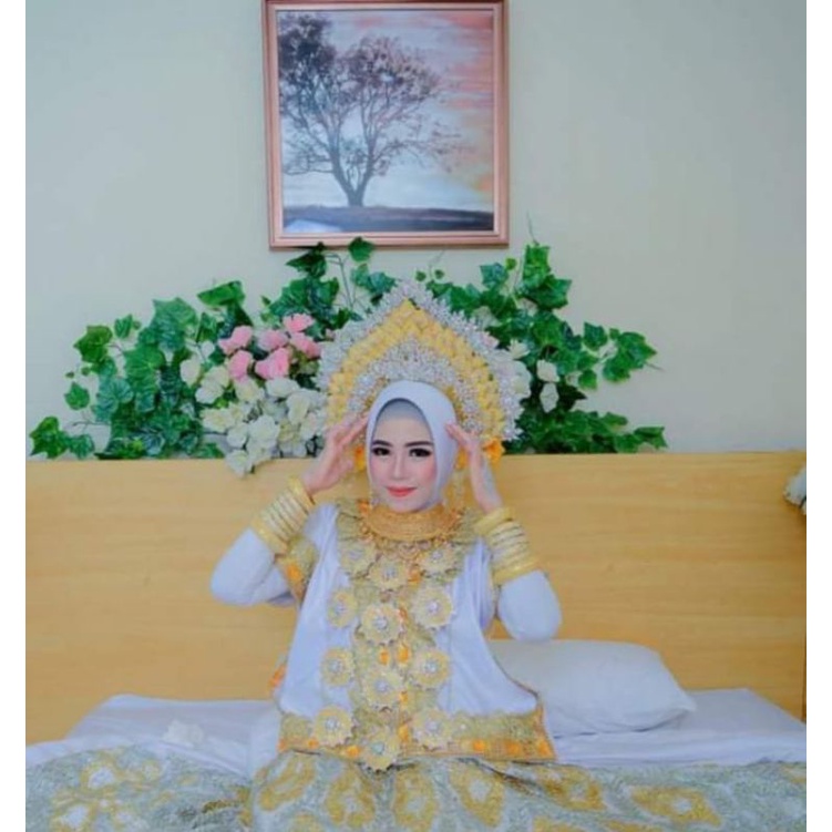 bando set aksesoris pengantin Bugis mewah gold mix pancawarna