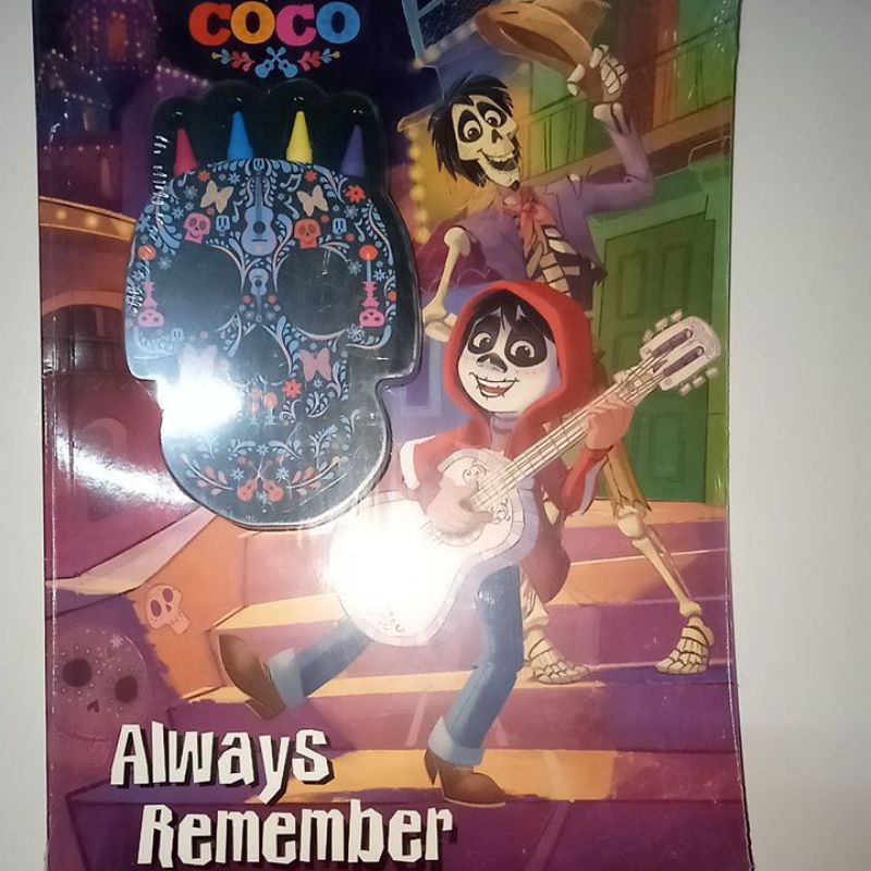 

Buku Disney Import Coco Always Remember (+4 Crayon Coco)