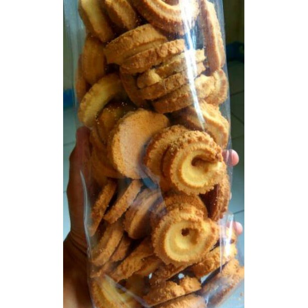 

Best Seller! ↡ Vanila Ring/Butter cookies 500gram ⇟ Promo!!