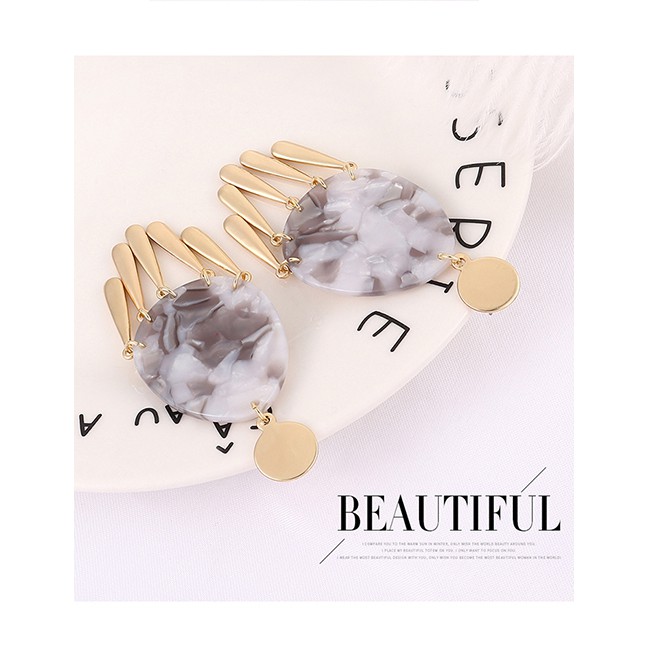 LRC Anting Tusuk Fashion Plated Gold Oval Earrings Y61386