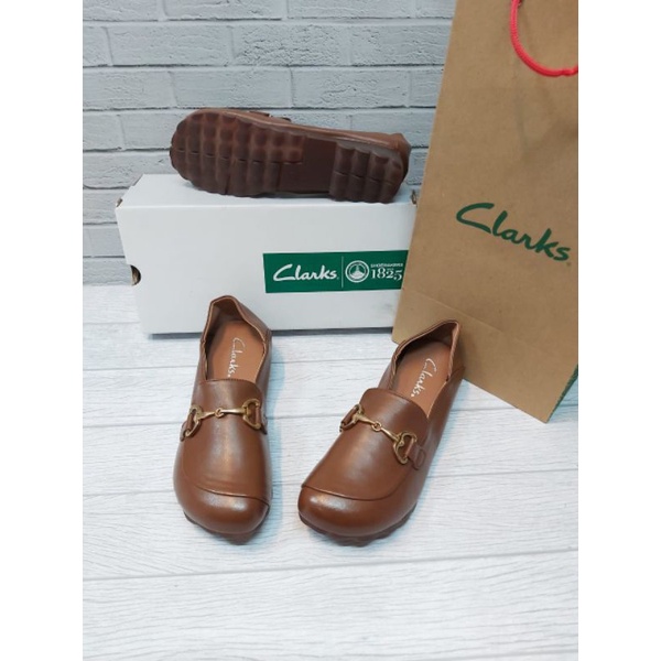 Clarks Flat RG slip on / Sepatu wanita clarks / Clarks type RG-T6685-3