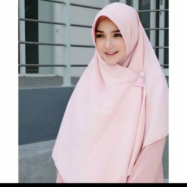 Jilbab segiempat wolfis 130 x 130