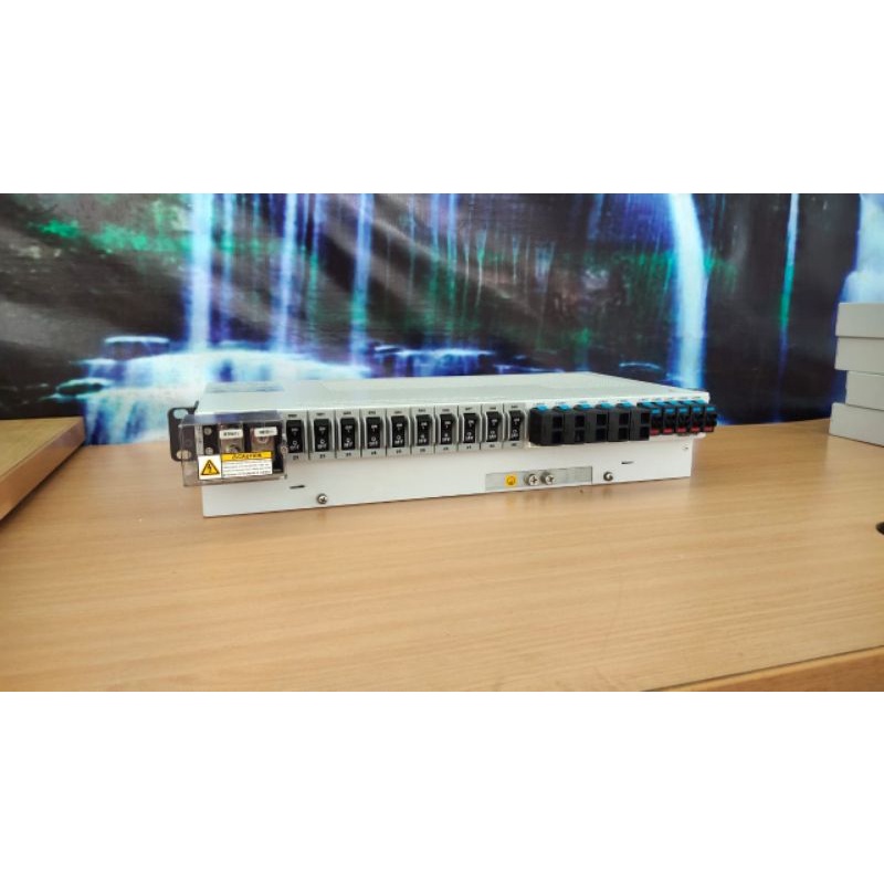 Huawei DCDU - 11B Power Distribution Switched DC 48V 125A