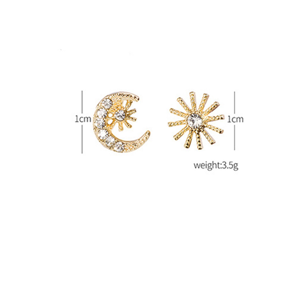 Anting Tusuk Asimetris Desain Bulan Bintang Hias Kristal Warna Gold Silver Gaya Korea Untuk Wanita