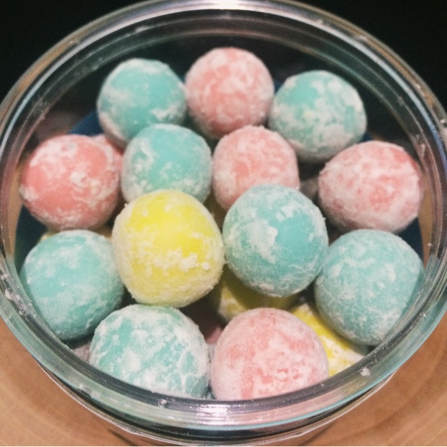 

Bola bola susu