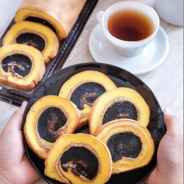

Bolu Gulung Ovomaltine Poffen