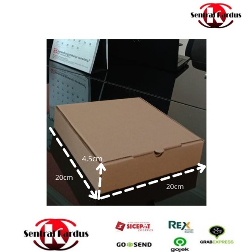 

Dus Pizza Ukuran 20x20x4,5cm(ISI 10 PCS)Kardus Pizza / box / kotak / dus/ Corrugated Kotak Kardus Box/Kardus Hampers/ Box Packing/ Dus Coklat Kraft Polos Tebal/ Corrugated Kerdus Kotak Pizza Besar Kecil/ Packaging