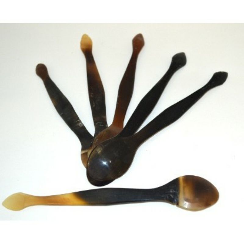 sendok tanduk farmasi