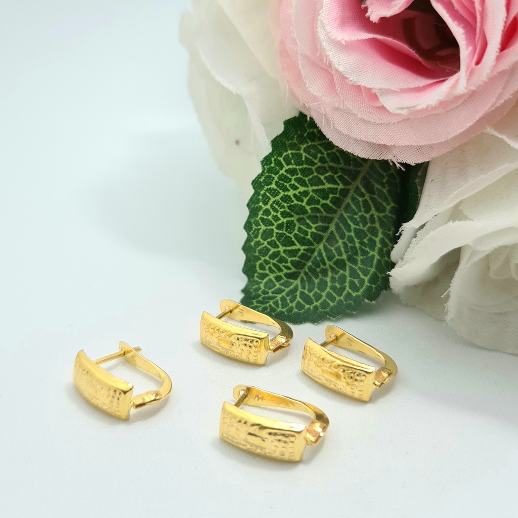 Anting Jepit Emas Muda Ukiran Polos