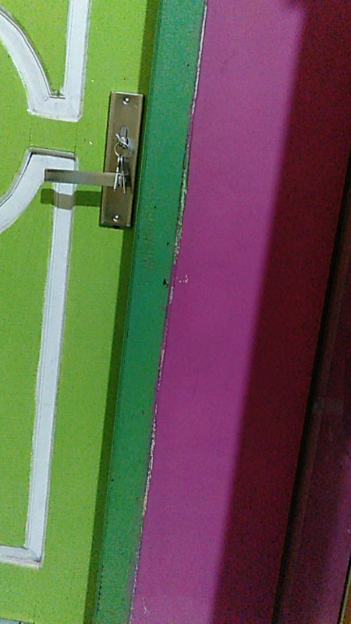 Gantungan 10 In 1 Tempel Dinding Kunci Dapur 1 Set Isi 10 Pcs Hook Handuk Baju