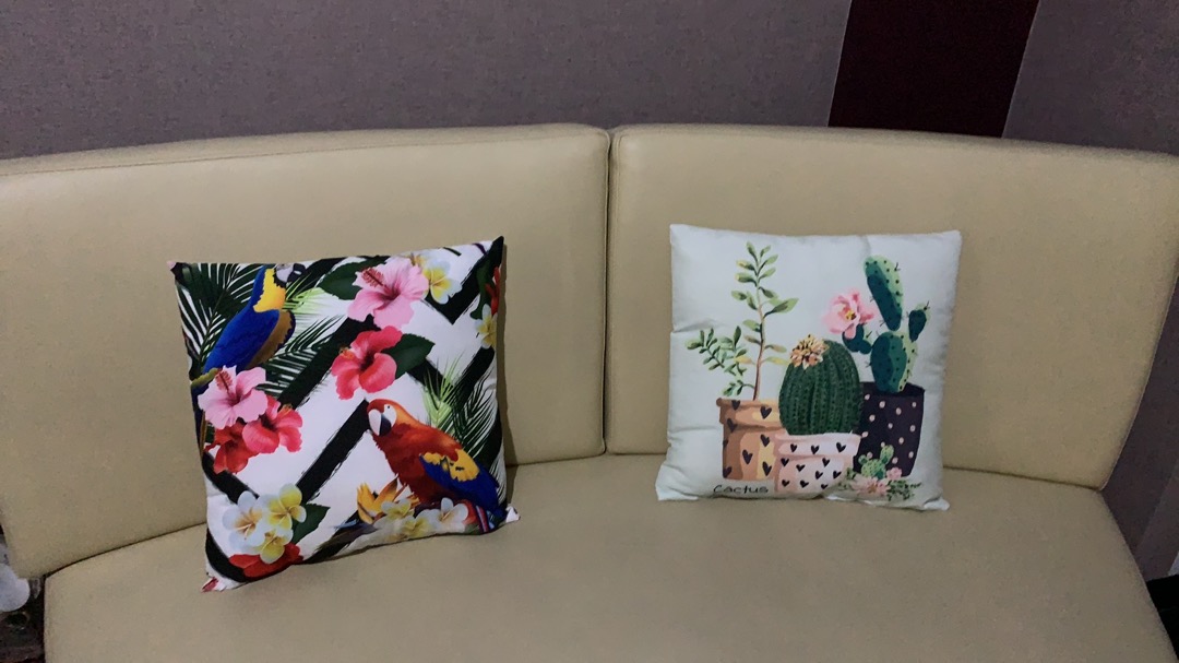 Bantal Sofa Motif Summer Breeze Tropical Forest