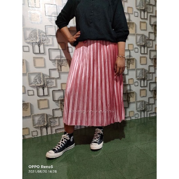 ROK PLISKET VELVET BLUDRU 7/8 (DI BAWAH BETIS) // ROK BLUDRU IMPORT// ROK IMPORT