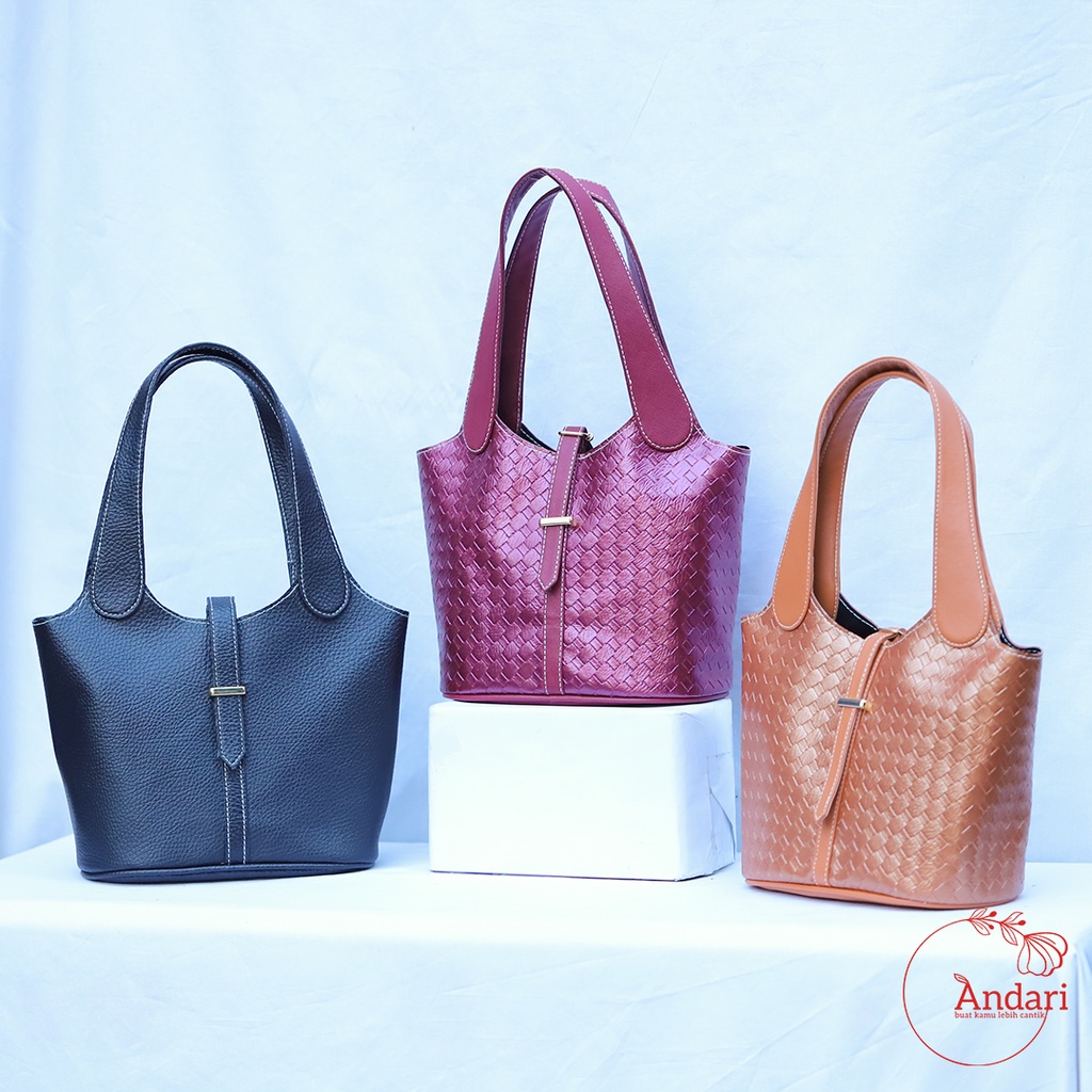 Tas Hand Bag Wanita Model Terbaru September 2022 Anti Import Local Pride Jessmine Bag Original by Andari