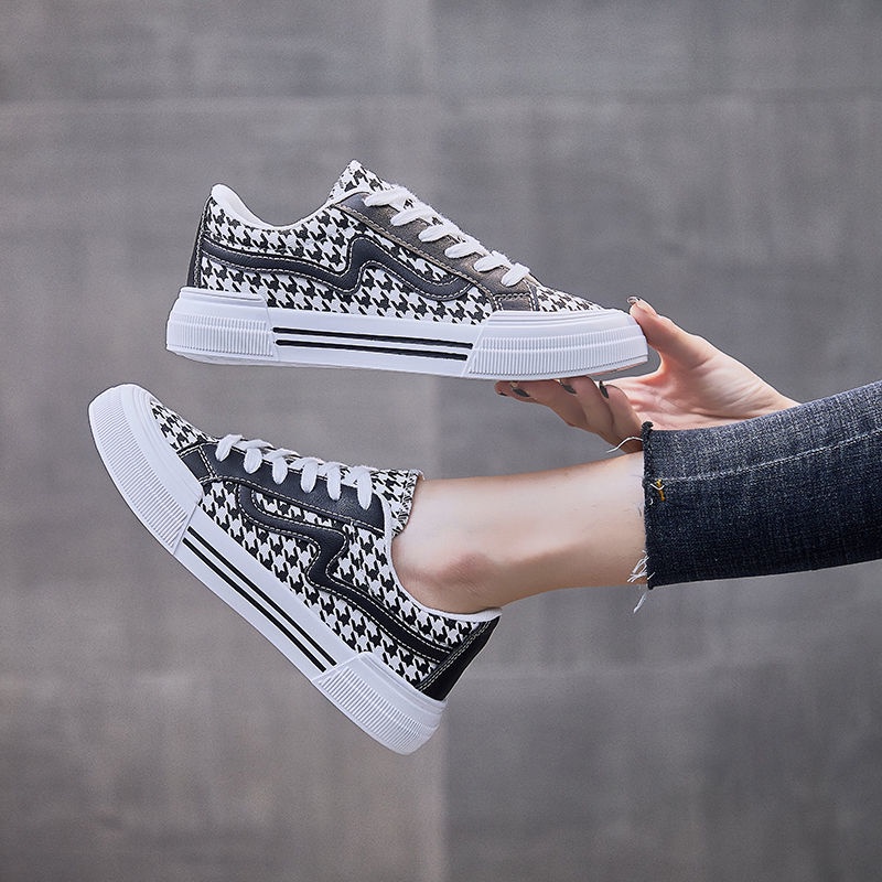 M Footwear Eun Ru - Sepatu Sneakers Wanita Casual