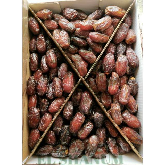 

KURMA MEDJOOL JUMBO 5KG / MEDJOOL CALIFORNIA NATURAL/MEDJOOL California DATES 5KG / OLEH OLEH HAJI