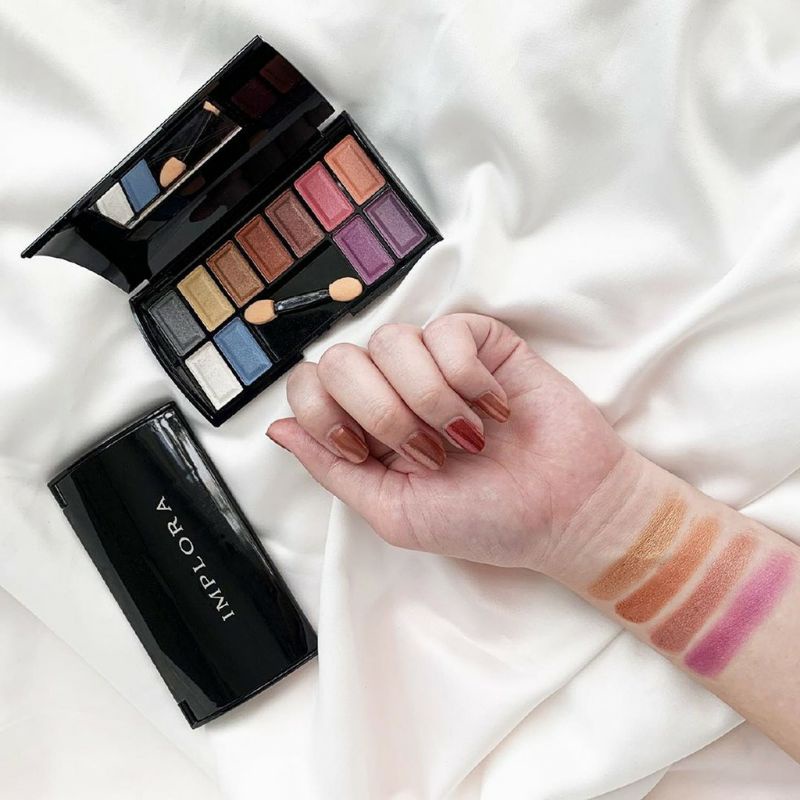 Implora Thesmokes Eyeshadow Palette 7672