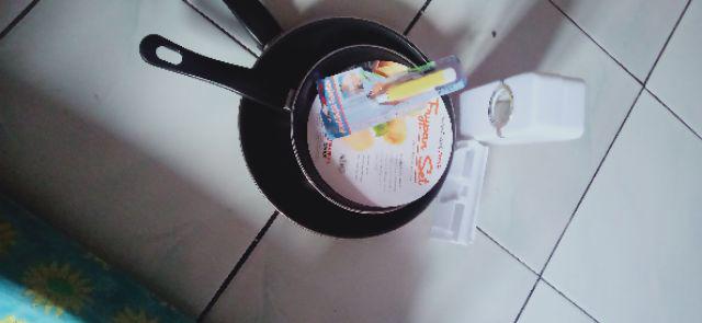 Dispenser Odol Dan Sikat Gigi
