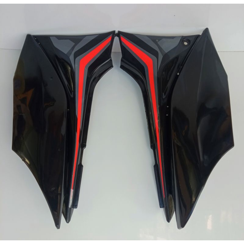 Body belakang CRF hitam 150 L  striping 2020 Cover bodiset CRF 150L volet CRF 150 LBodi CRF 150  L f