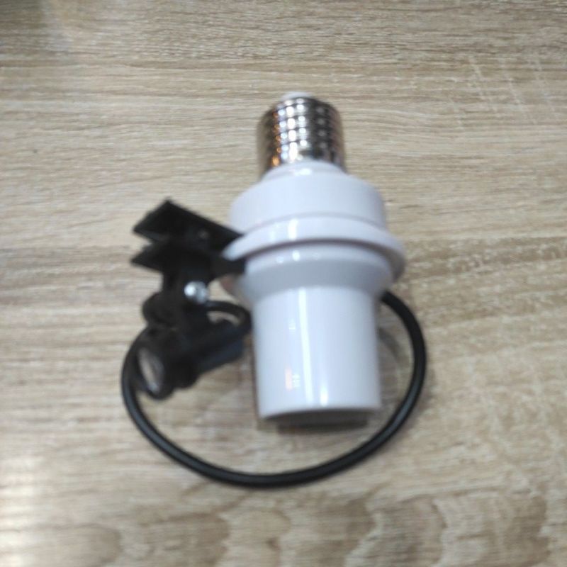 Fiting Lampu Sensor E27 / Fiting Sensor e27