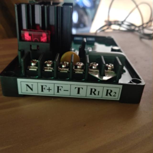 AVR Universal GAVR-12A GAVR 12A