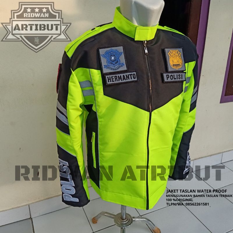 Jaket Taslan.polisi lalulintas.Jaket taslan polantas(Taslan waterproof)