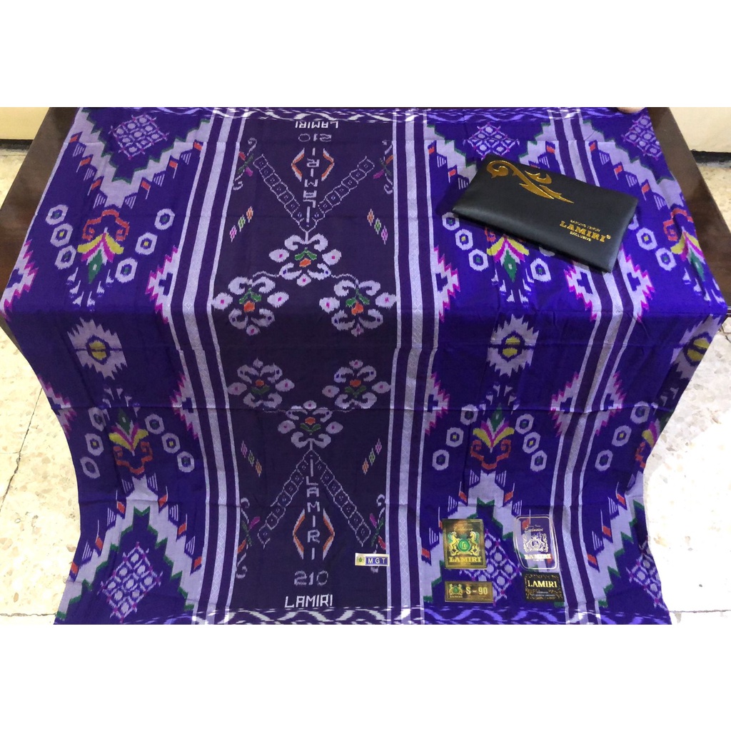 COD/BAYAR DITEMPAT SARUNG LAMIRI KWG SUTRA