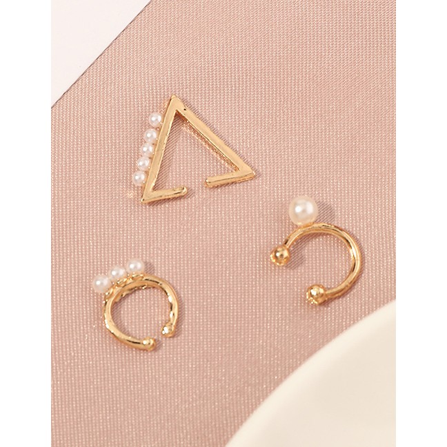 LRC Anting Fashion Suit Pearl Geometric Alloy Non-pierced P72139