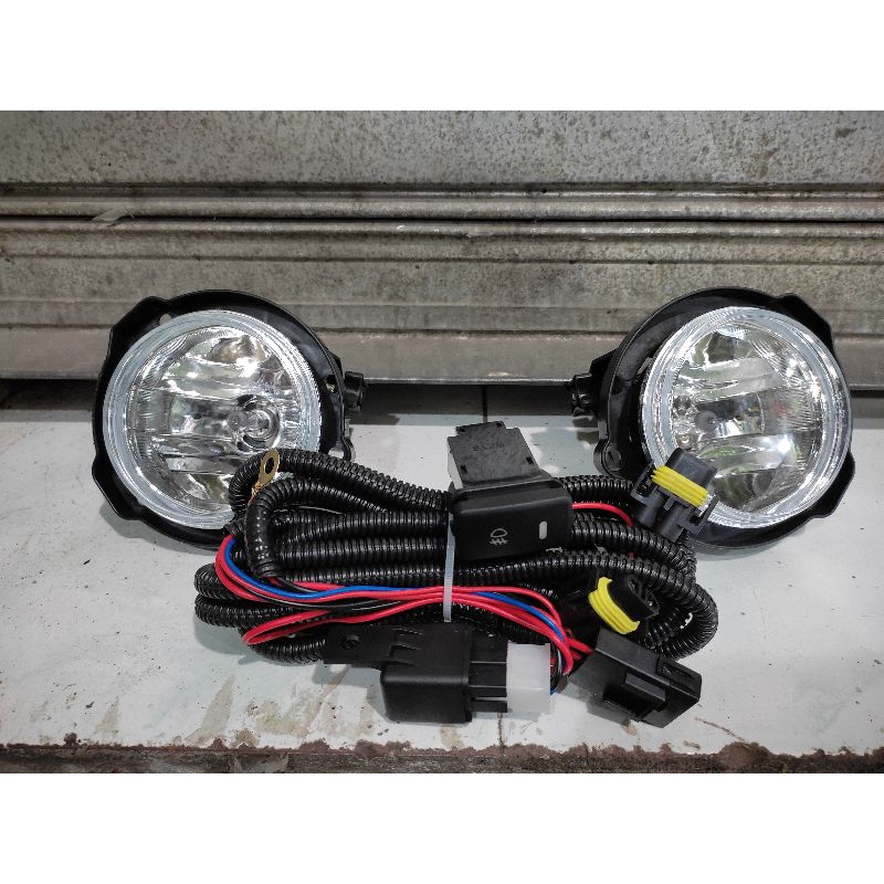 lampu foglamp Mobil Calya Sigra