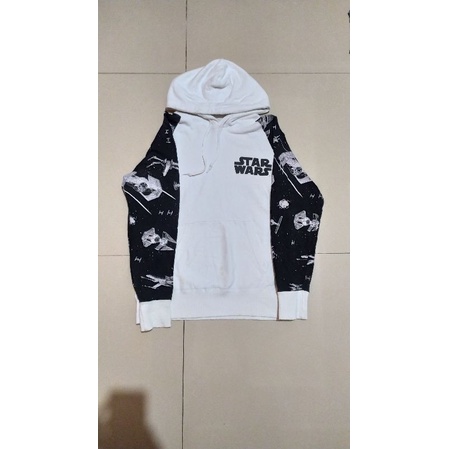 HOODIE UNIQLO X STAR WARS