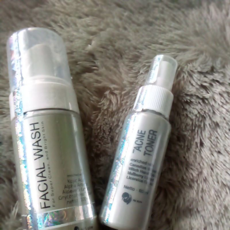 ms glow facial wash+toner acne