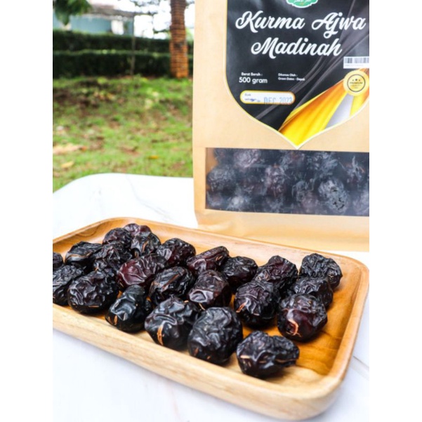 

JUAL KURMA AJWA MADINAH 1KG AL MADINAH KURMA NABI PREMIUM / KURMA AJWA OLEH OLEH HAJI