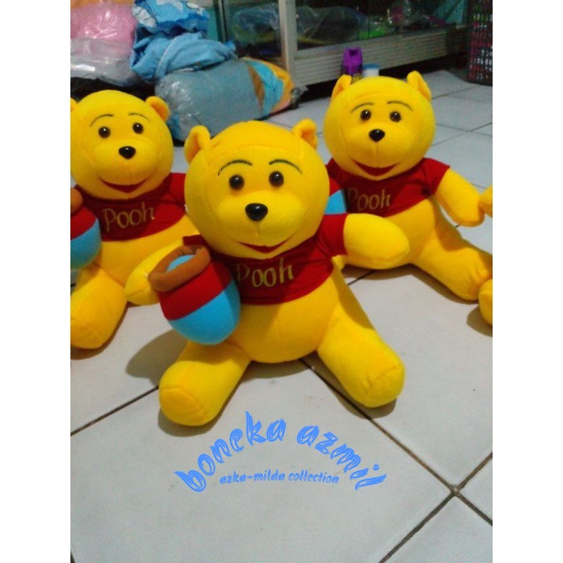 Boneka winie the pooh gentong size l