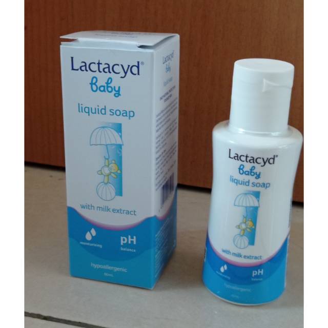 Sabun cair bayi lactacyd