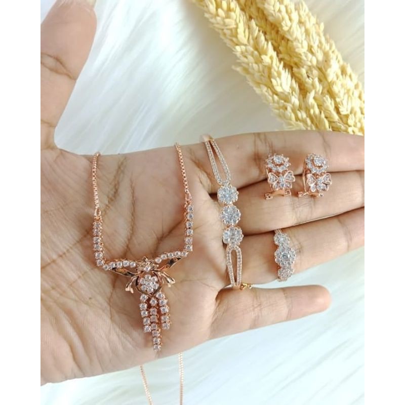 set tura swasa berlian