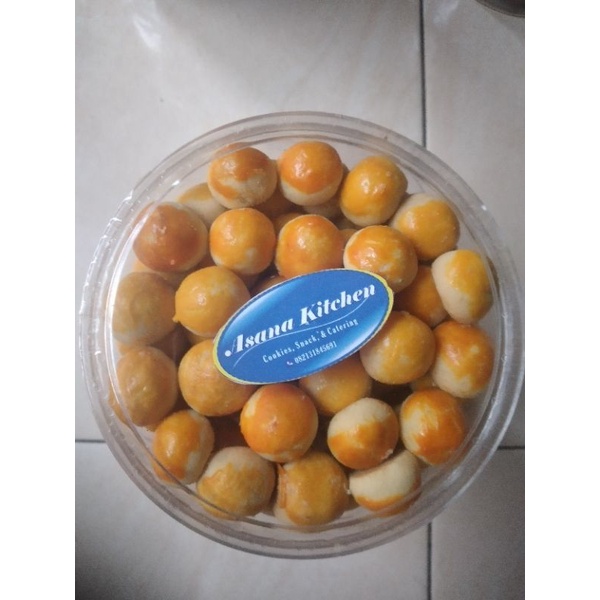 

KUE KERING NASTAR LEBARAN