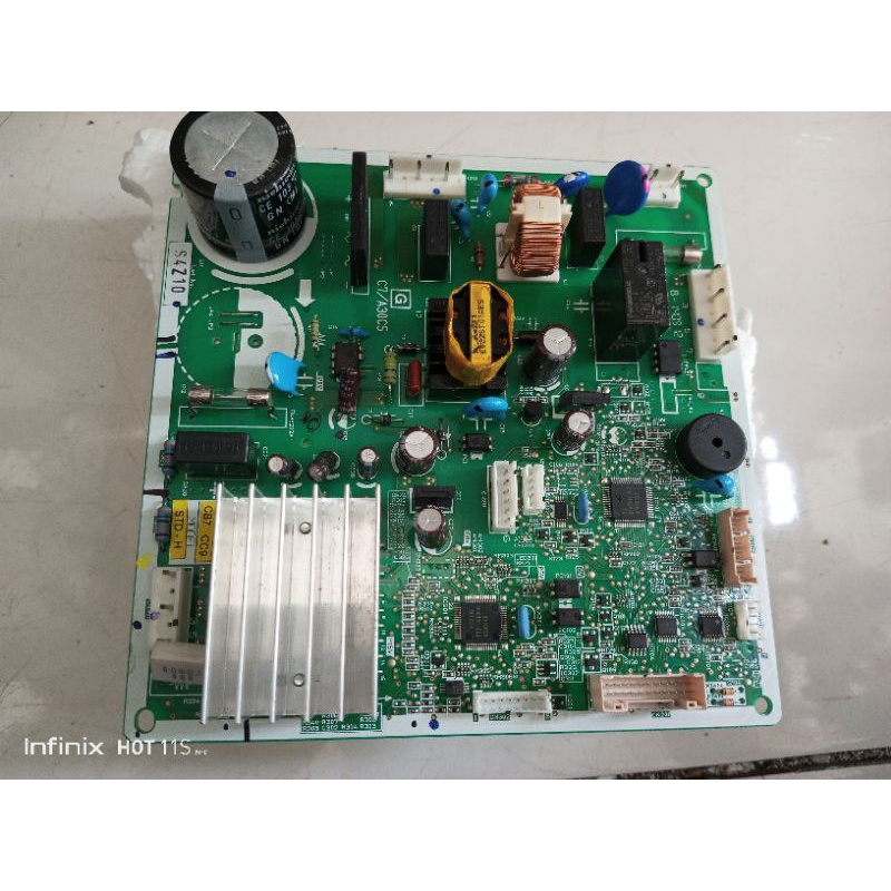 modul PCB kulkas Hitachi jenis  inverter,seri BB0033706A