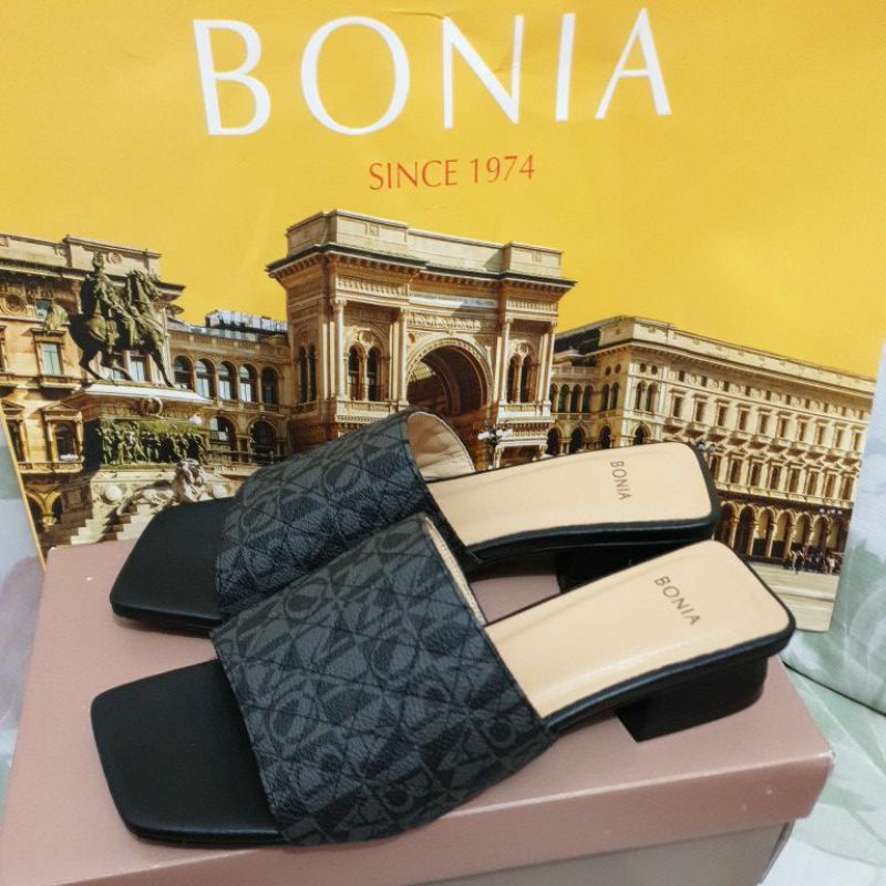 sandal bonia original flat shoes monogram hitam