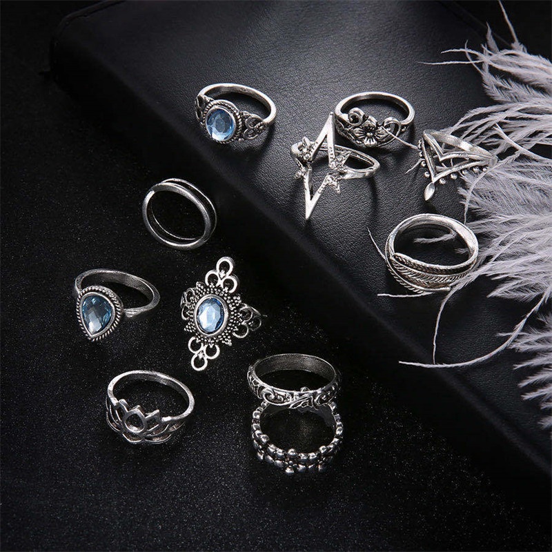 11pcs / Set Cincin Desain Ukiran Bulu Kupu-Kupu Daun Langit Berbintang Aksen Berlian Permata Untuk Wanita Butterfly