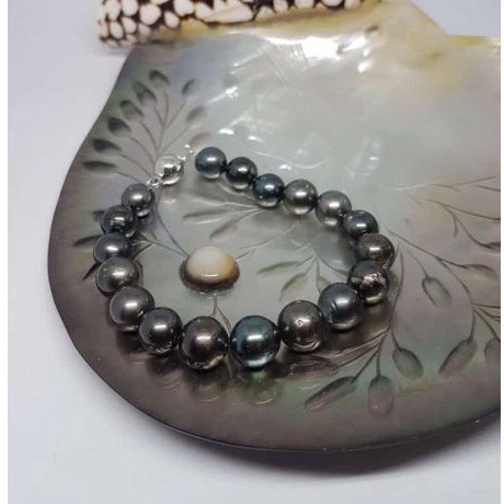 Gelang mutiara air laut warna hitam Tahiti asli dari lombok gelang pria keren elegant termurah