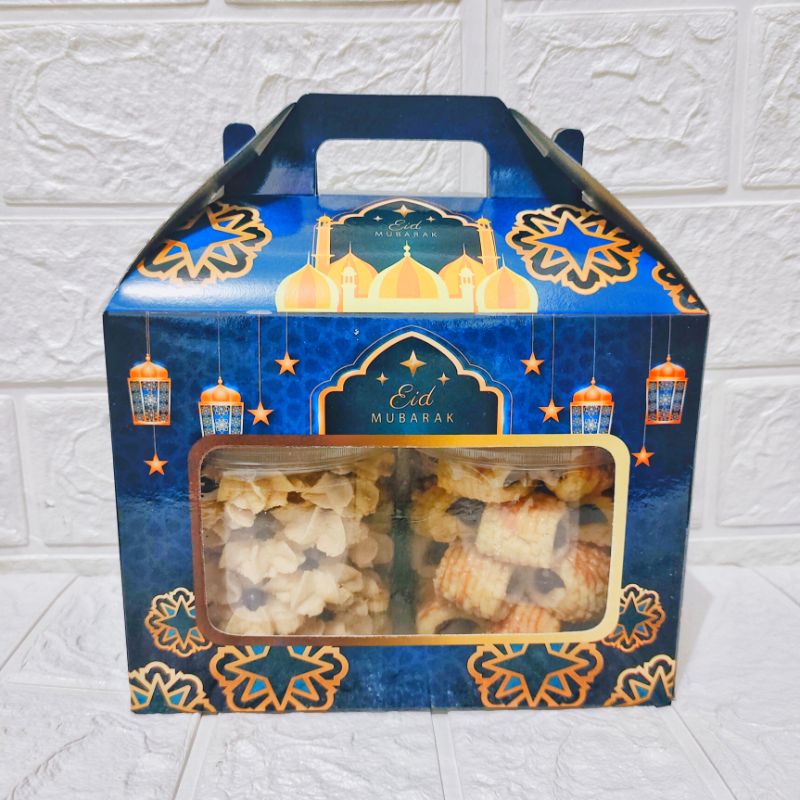 

Hampers Kue Kering Ramadhan isi 2 toples - Ola Snack Medan - Hampers Lebaran - Parsel Lebaran