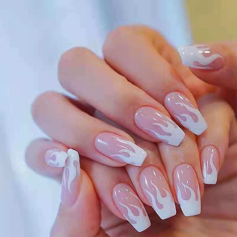 KUKU PALSU KUKU CANTIK ADA LEM FAKE NAIL TAHAN AIR BAGUS DAN TIDAK KUDAH COPOT (kuku palsu)