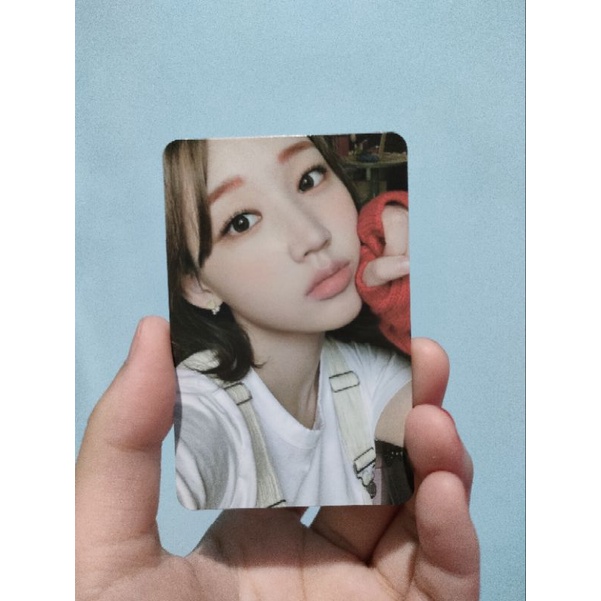 PC photocard Jiyoon weeekly season greetings sg 2022 wts