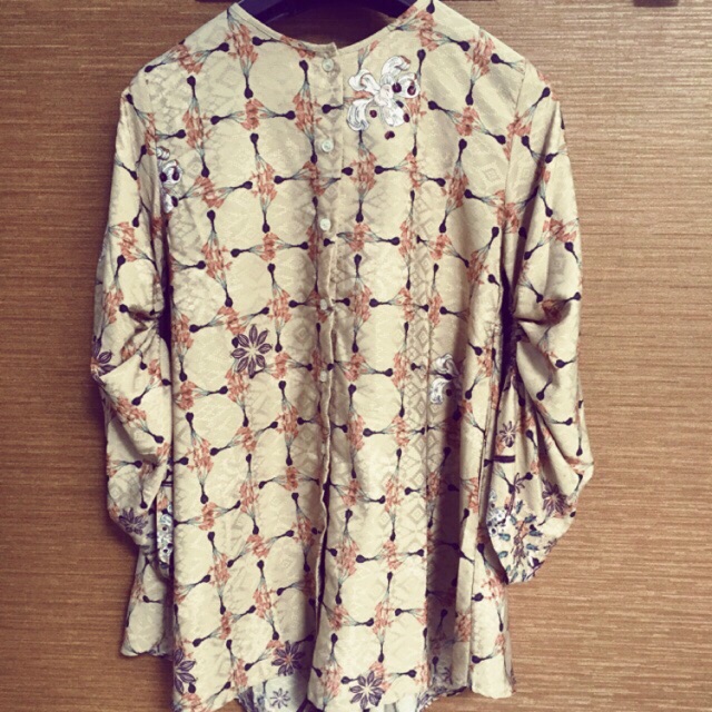 Preloved Ria miranda Kuranji top size S vvgc 👍🏻